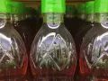 Butelki z zielonymi nakrętkami, w środku bursztynowy płyn. Sos rybny do czego? Do dań azjatyckich, marynat, zup.